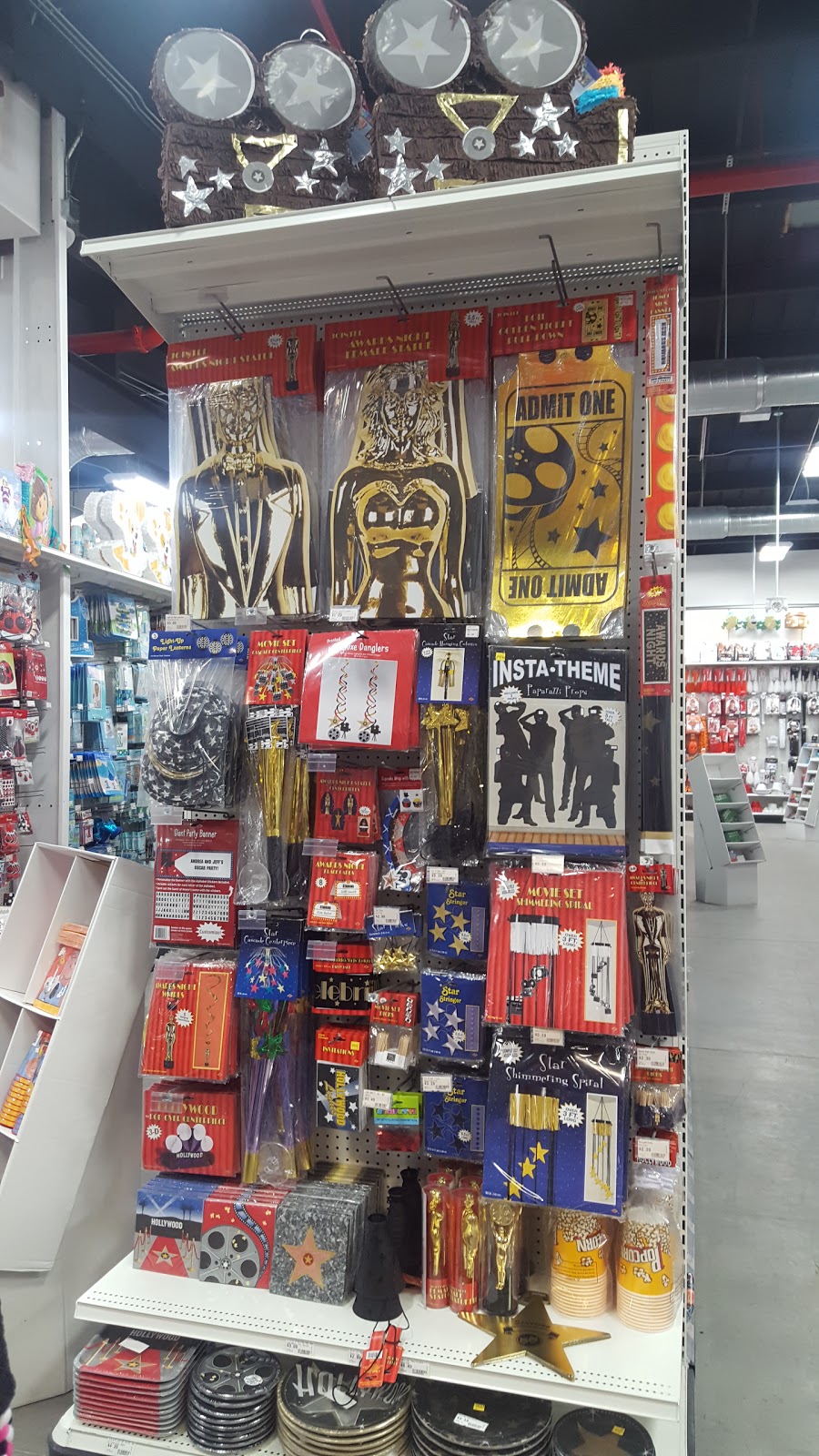 The Party Warehouse | 1030 Walker Rd #1, Windsor, ON N8Y 2N5, Canada | Phone: (519) 252-5369