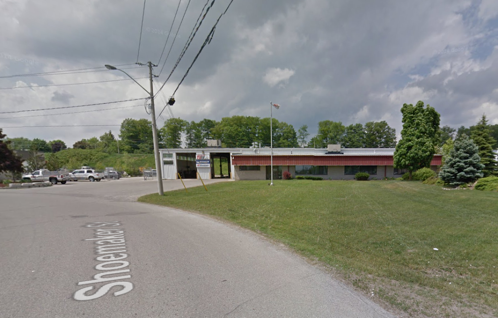 MacMillan Tire | 150 Shoemaker St, Kitchener, ON N2E 3L8, Canada | Phone: (519) 748-1130