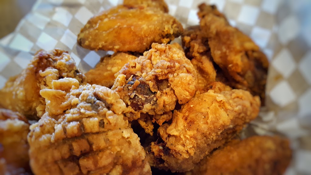 Garth Pizza & Wings | 1300 Garth St, Hamilton, ON L9C 4L7, Canada | Phone: (905) 388-3444