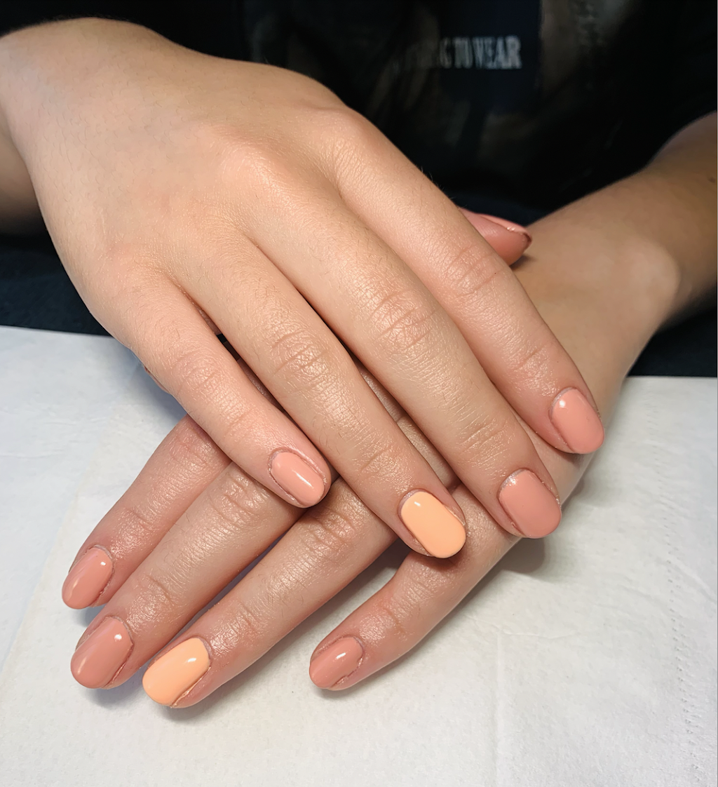 Joanie S. Thétique | 38 Rue Saint-Jacques, Sainte-Agathe-des-Monts, QC J8C 3P1, Canada | Phone: (819) 216-1278