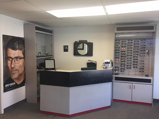 Optique Girard Optical | 3477 Errington Ave, Chelmsford, ON P0M 1L0, Canada | Phone: (705) 855-4558