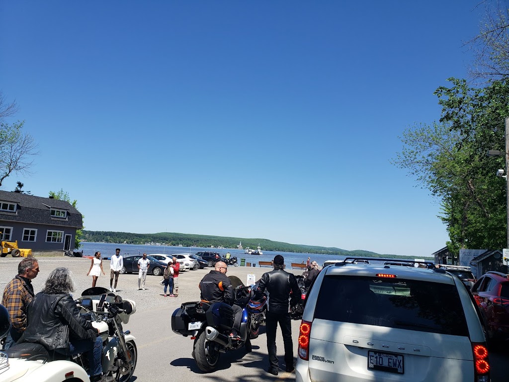 Traverse Oka-Hudson | 158 Rue Main, Hudson, QC J0P 1H0, Canada | Phone: (438) 444-4419