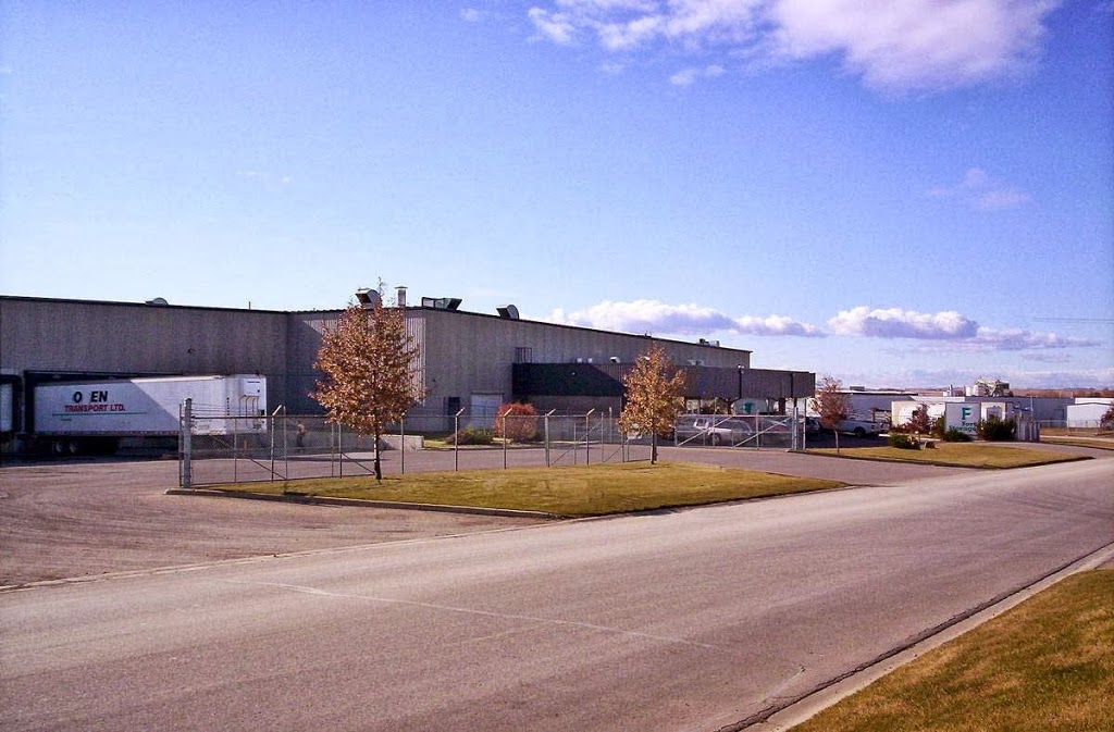 Fort Storage Warehousing & Distribution | 35 East Lake Cir NE, Airdrie, AB T4A 2J9, Canada | Phone: (403) 948-9777
