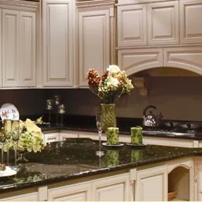 Mamas Kitchen Cabinets | 732 SW Marine Dr, Vancouver, BC V6P 5Y5, Canada | Phone: (604) 321-6969