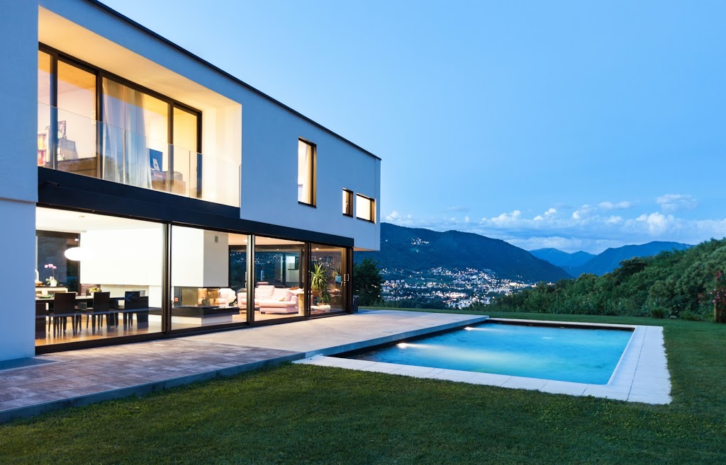 Mountain View Windows & Gutters | 1017 Walalee Dr, Delta, BC V4M 2L9, Canada | Phone: (778) 837-5953