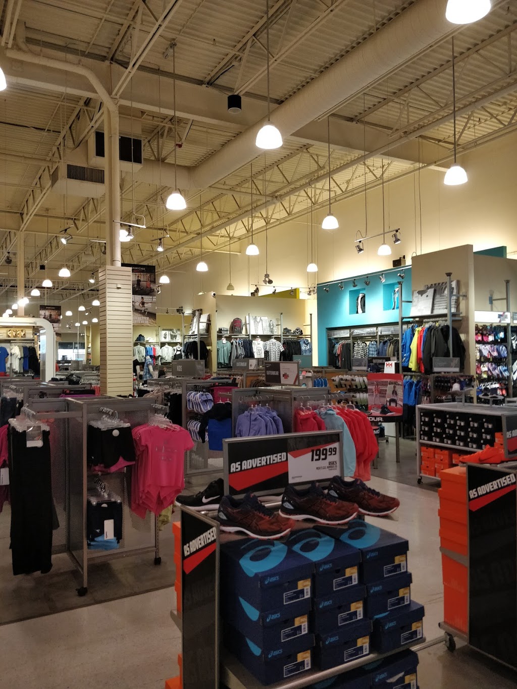 Sport Chek | 33 Heritage Meadows Way SE #1160, Calgary, AB T2H 3B8, Canada | Phone: (403) 410-9690