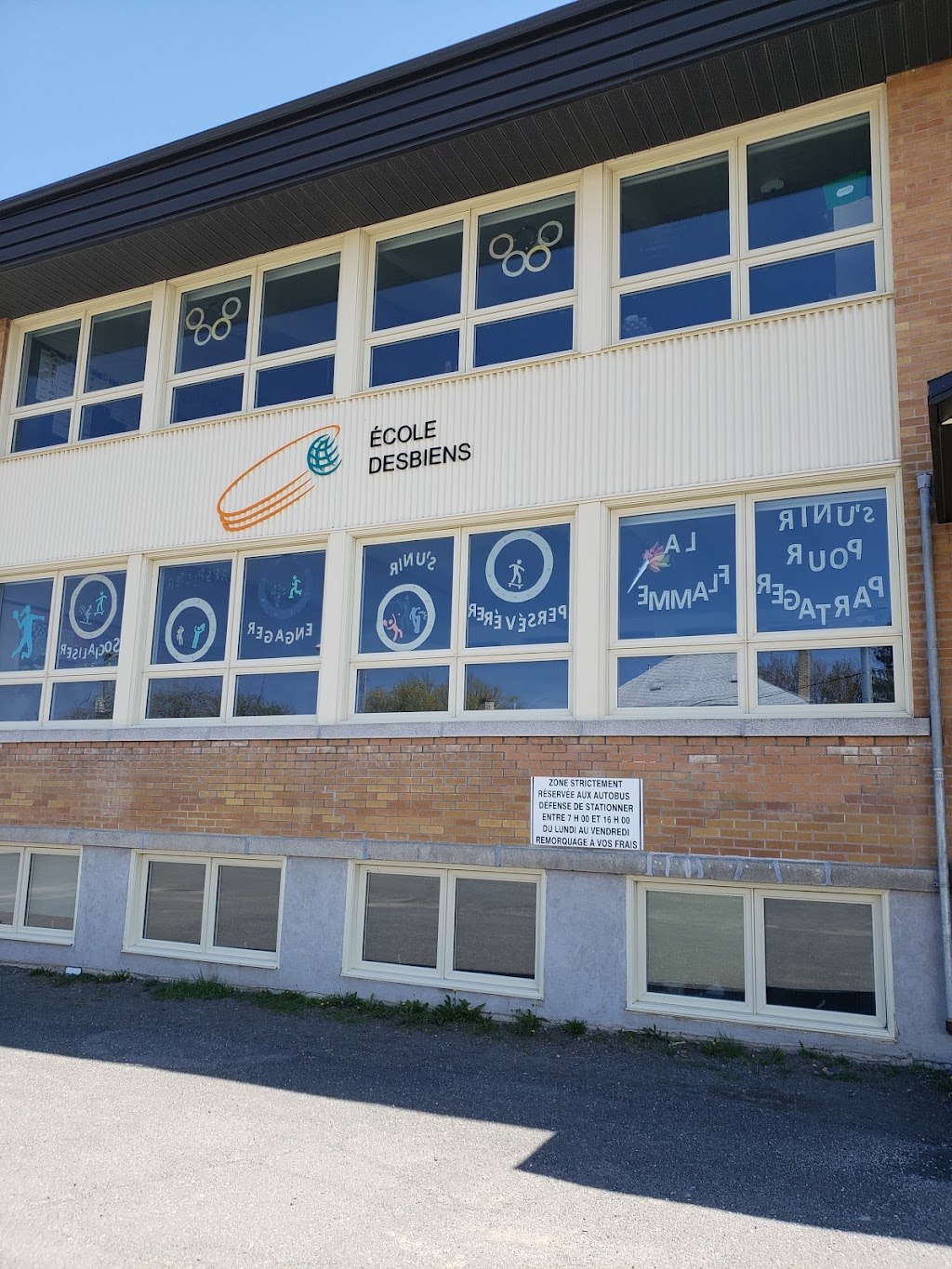 School Desbiens | 3 Rue de la Fabrique, Saint-Arsène, QC G0L 2K0, Canada | Phone: (418) 862-5616