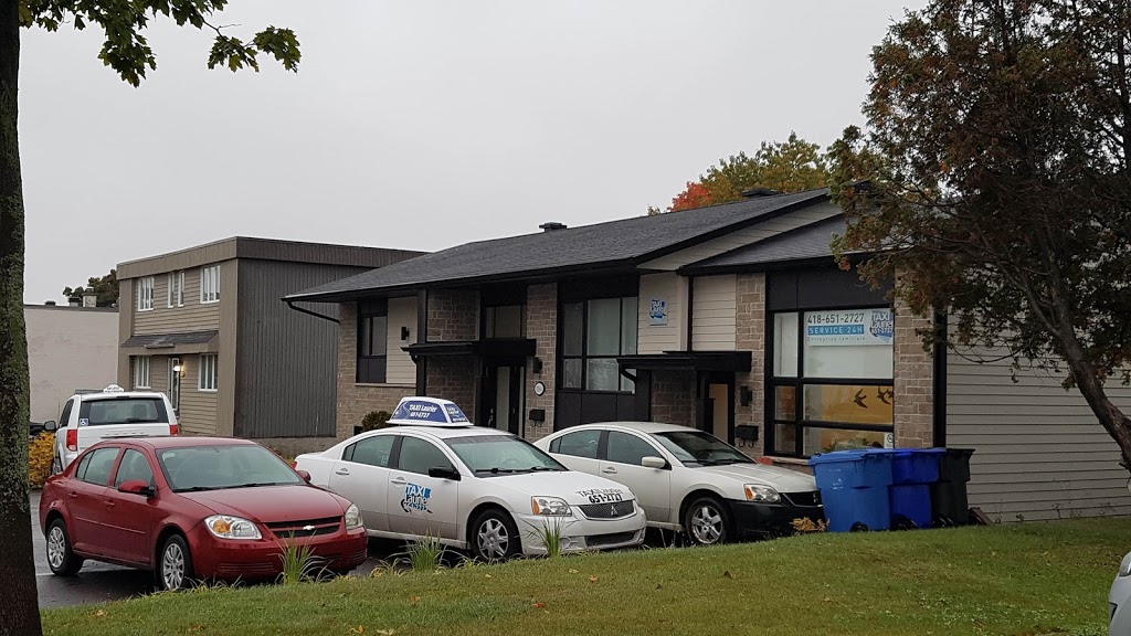 Taxi Laurier | 3164 Chemin des Quatre-Bourgeois, Québec, QC G1W 2K5, Canada | Phone: (418) 651-2727