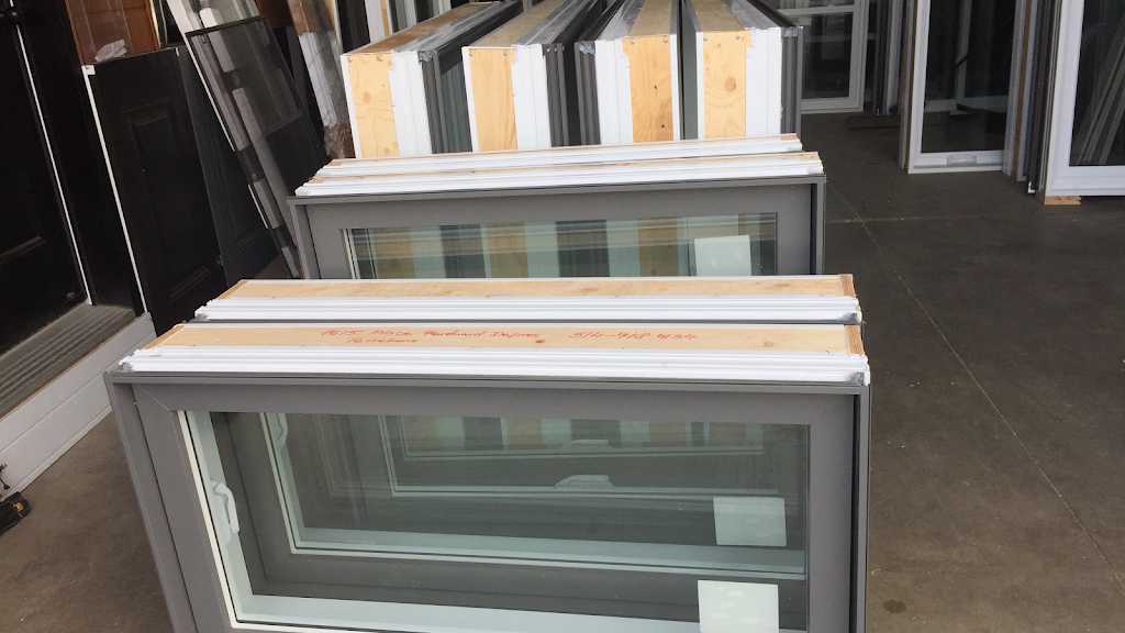 Fenetres Kompact Manufacturier | 1305 Rue Industrielle #2, La Prairie, QC J5R 2E4, Canada | Phone: (855) 855-0990