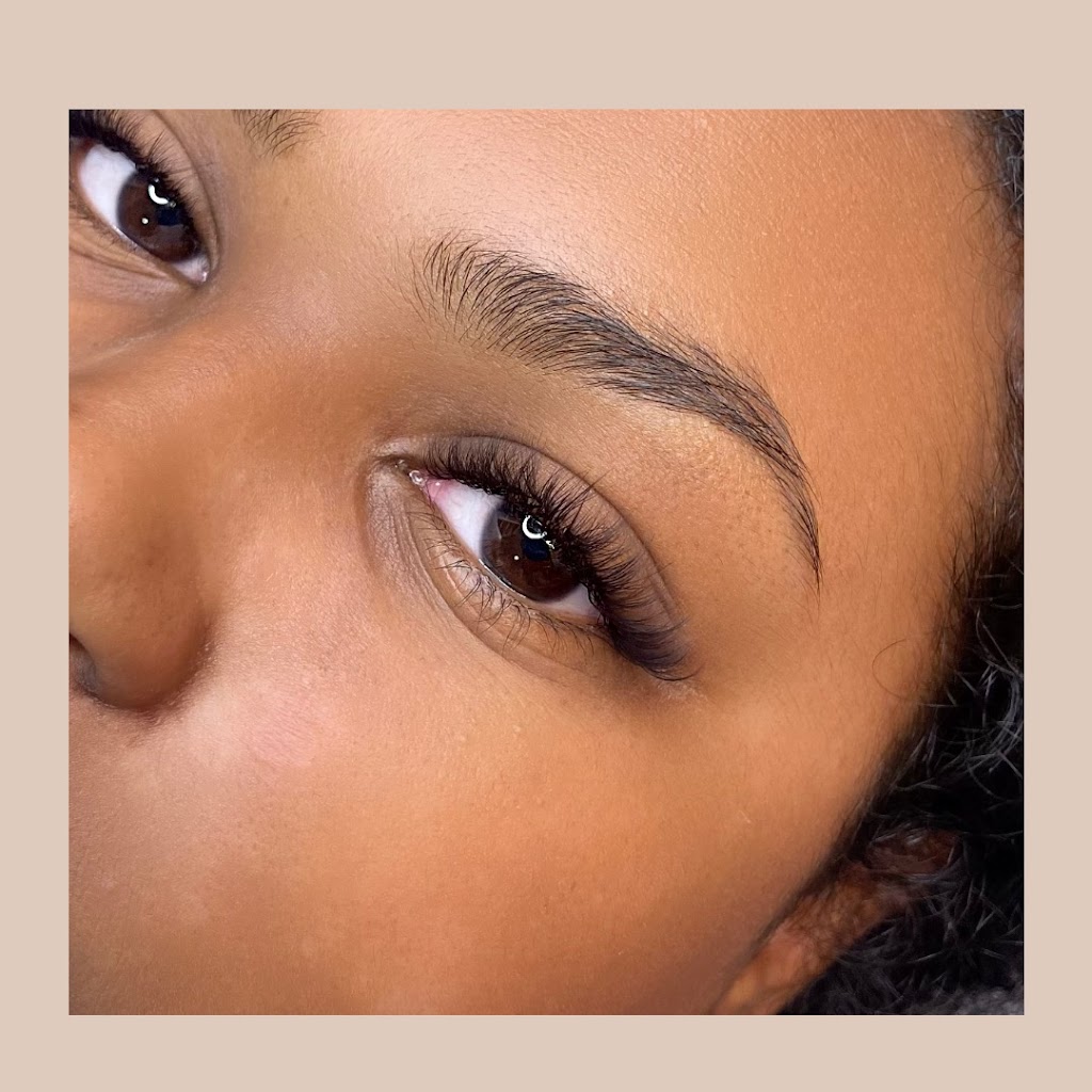 Shev Lash Studio | 110 Riverside Dr Unit 103, London, ON N6H 4S5, Canada | Phone: (519) 639-1076