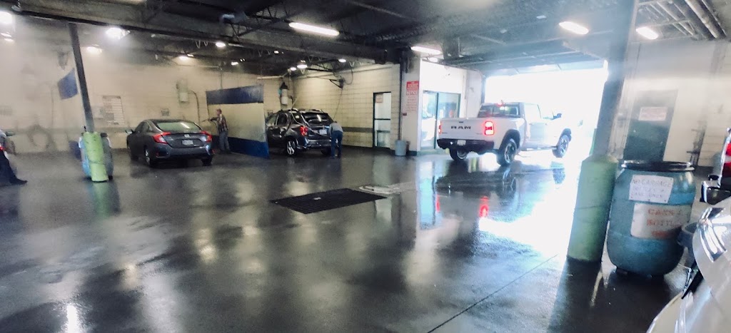 Victoria Ave Car & Pet Wash | 1200 Cranbrook St N, Cranbrook, BC V1C 4H8, Canada | Phone: (250) 417-1619