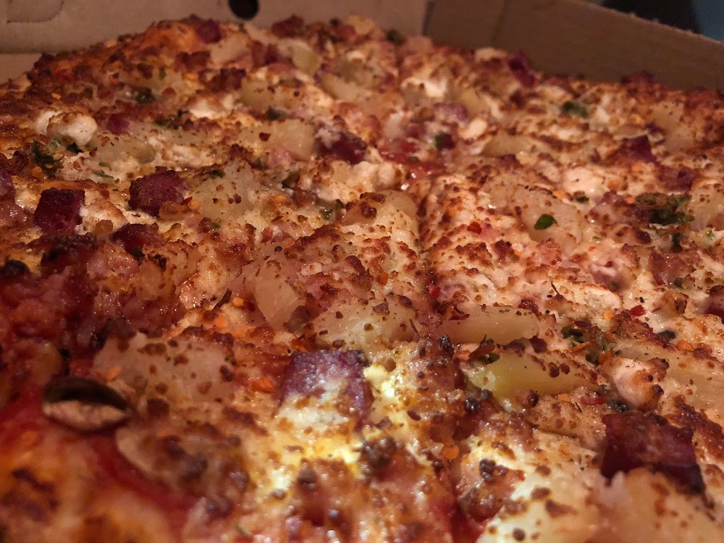 Mogas Pizza | 475 Charolais Blvd B5, Brampton, ON L6Y 0M2, Canada | Phone: (905) 456-0068