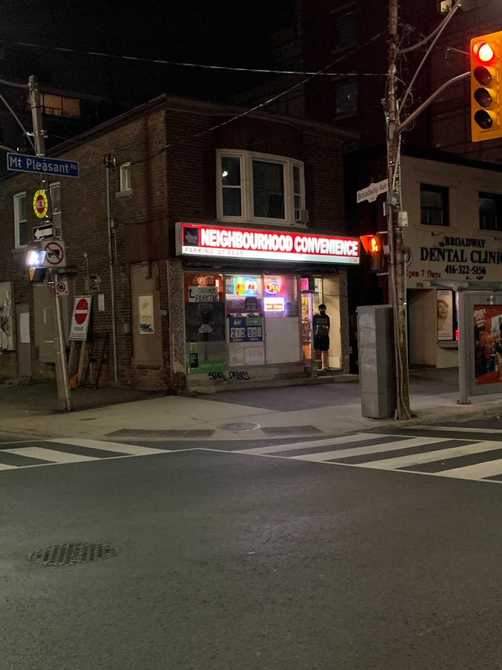 FastBTC Bitcoin ATM - Neighbourhood Convenience | 894 Mt Pleasant Rd, Toronto, ON M4P 2L6, Canada | Phone: (888) 832-1282