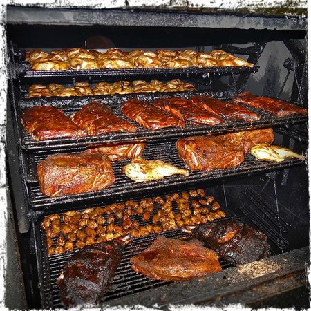 Bollocks Pub & Kitchen - Whitby Patio | 30 Taunton Rd E, Whitby, ON L1R 0A1, Canada | Phone: (905) 425-5200