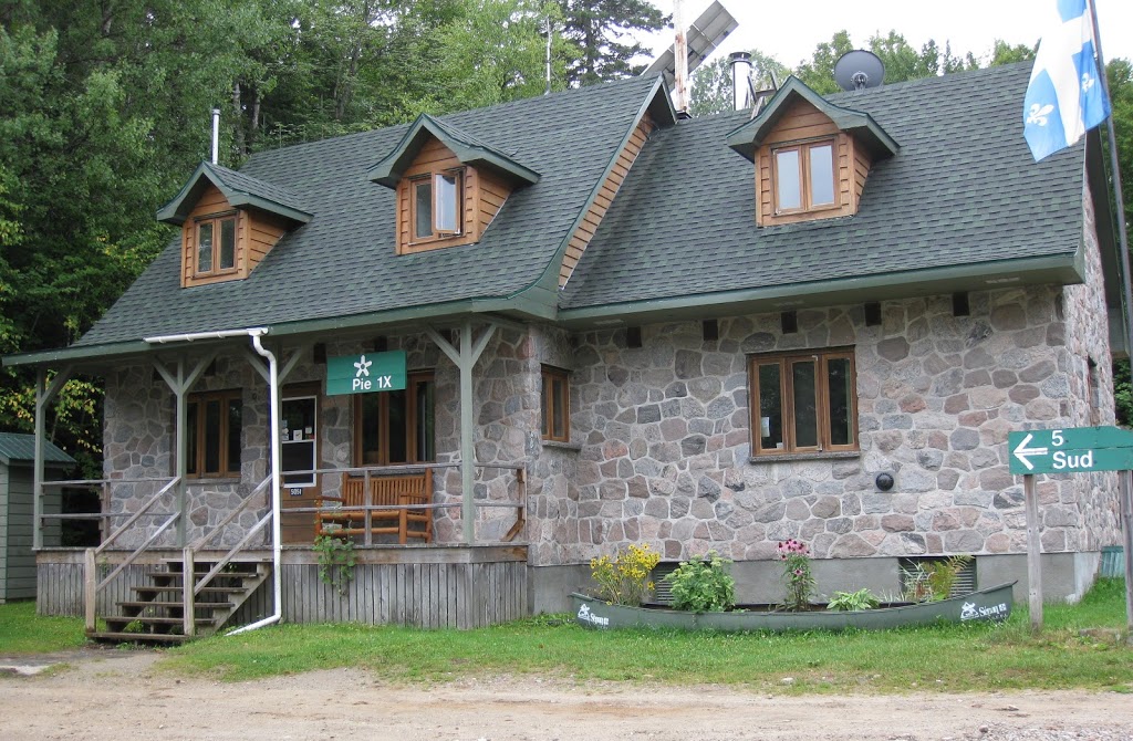 Accueil Pie-IX, réserve faunique de Papineau-Labelle | 5051 Chemin Chapleau, Nominingue, QC J0W 1R0, Canada | Phone: (819) 513-0037