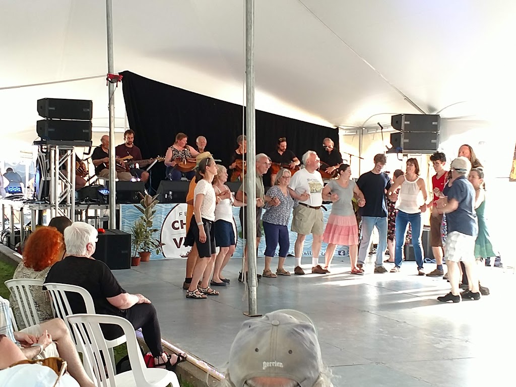 Chants de Vielles | 1028 du Rivage, Saint-Antoine-sur-Richelieu, QC J0L 1R0, Canada | Phone: (450) 909-0940