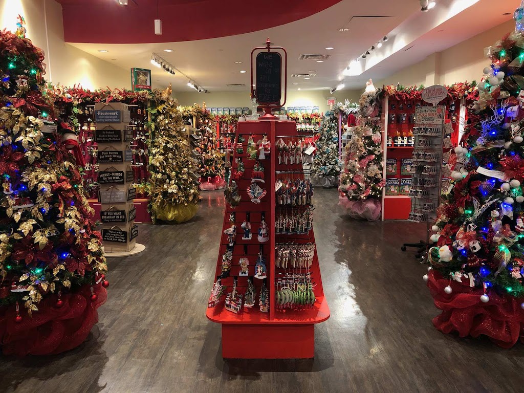 Christmas in Niagara Falls | 6380 Fallsview Blvd, Niagara Falls, ON L2G 7Y6, Canada | Phone: (905) 354-1185