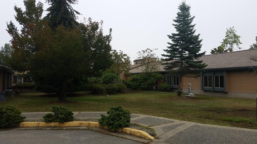 Trillium Lodge | 401 Moilliet St, Parksville, BC V9P 2G9, Canada | Phone: (250) 947-8230