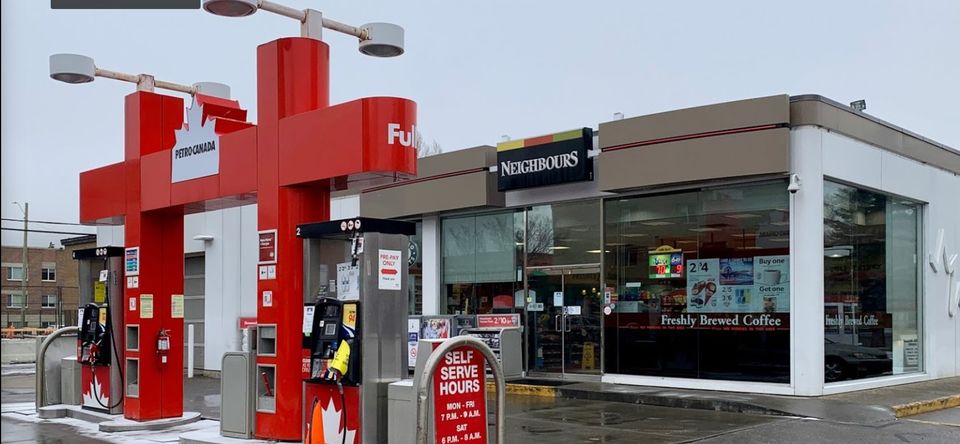 4 Street Car Wash | 1920 4 St SW, Calgary, AB T2S 1W3, Canada | Phone: (403) 228-6473