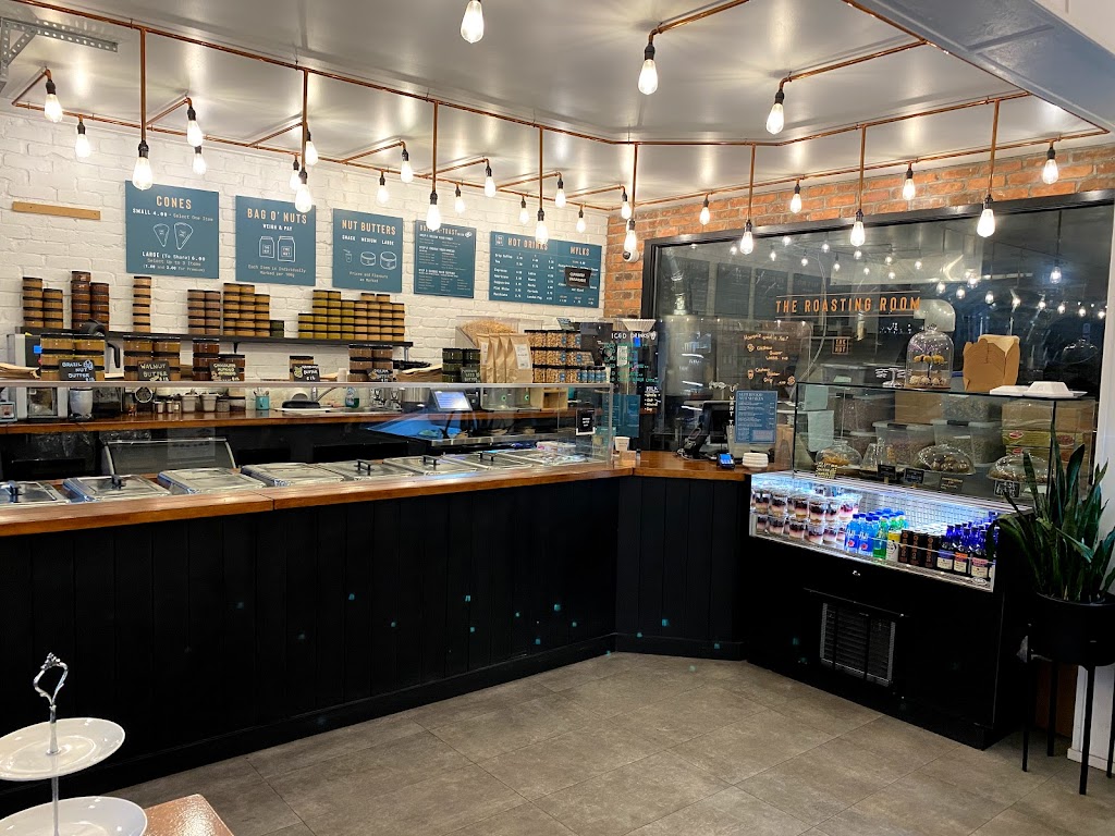 The Roasted Nut | 768 Queen St W, Toronto, ON M6J 1E9, Canada | Phone: (416) 546-1935