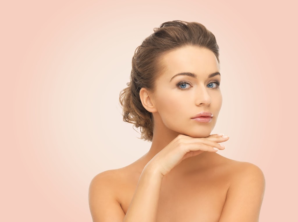 Alexs Beauty Bar | 34 Kidd Street, Bradford, ON L3Z 0V5, Canada | Phone: (416) 274-6805