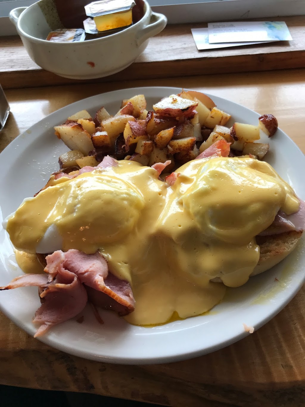 Euspiria Cafe | 12904 Madeira Park Rd, Madeira Park, BC V0N 2H0, Canada | Phone: (604) 883-0096