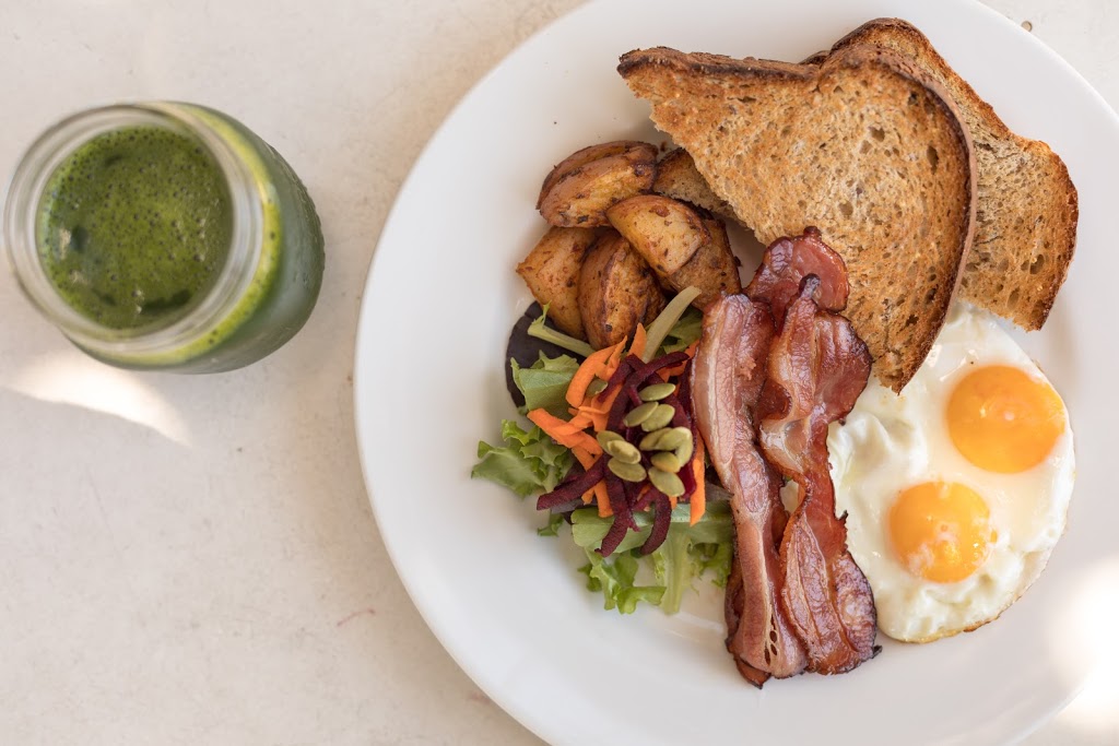 Aphrodites Organic Cafe | 3605 W 4th Ave, Vancouver, BC V6R 1P2, Canada | Phone: (604) 733-8308