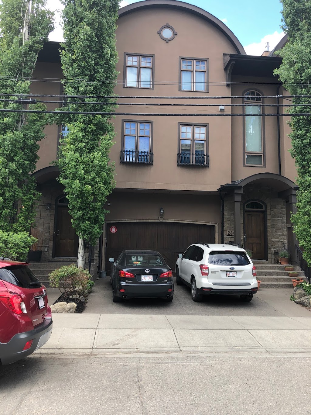 Accurate West Windows | 41 Atlanta Crescent SE, Calgary, AB T2J 0Y2, Canada | Phone: (403) 827-8987