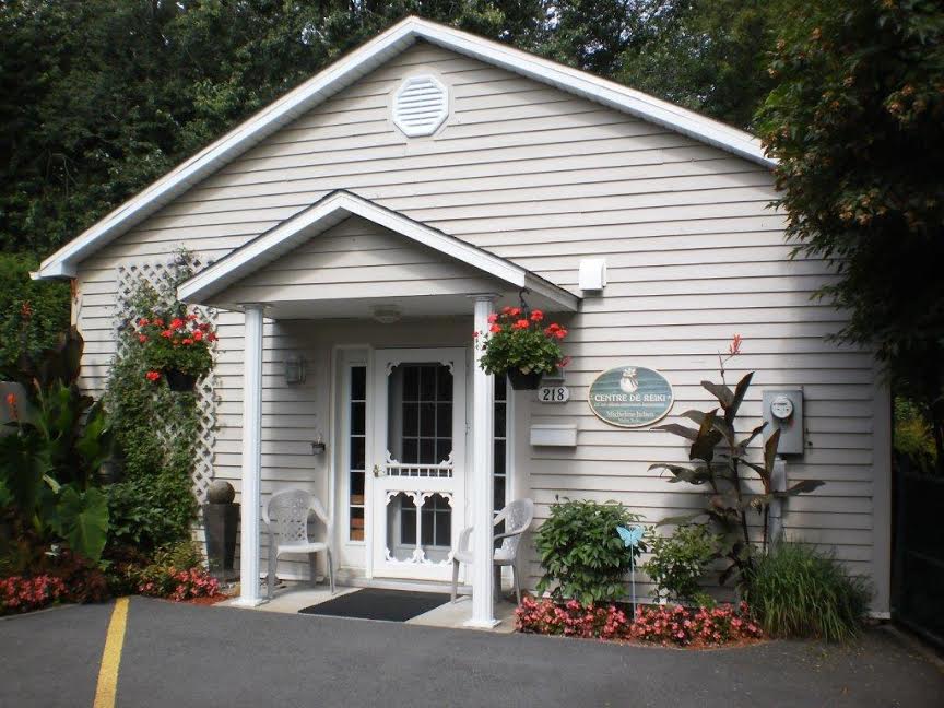 Center Reiki And Personal Development | 218 Rue Saint-Jacques, La Prairie, QC J5R 1G3, Canada | Phone: (450) 444-1155