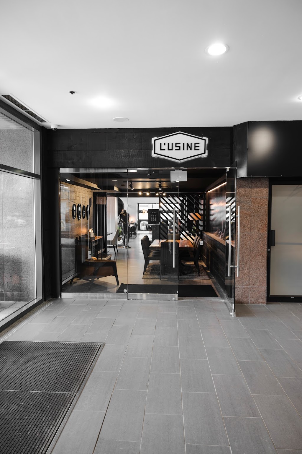 LUSINE - Boutique Place de la Cité | 2600 Bd Laurier, Québec, QC G1V 4T3, Canada | Phone: (418) 931-8383