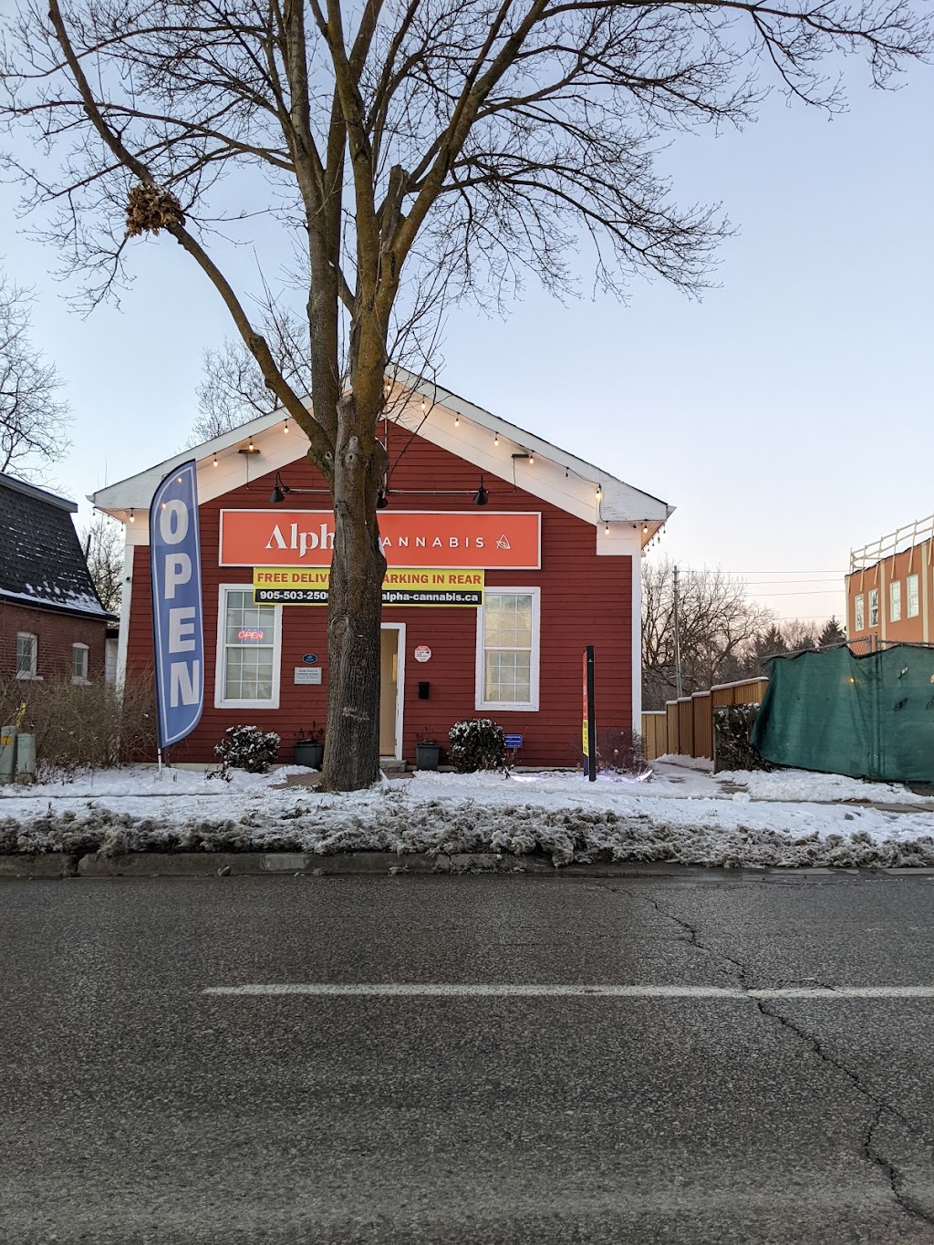 Alpha Cannabis | 118 Wellington St E, Aurora, ON L4G 1J1, Canada | Phone: (905) 503-2500