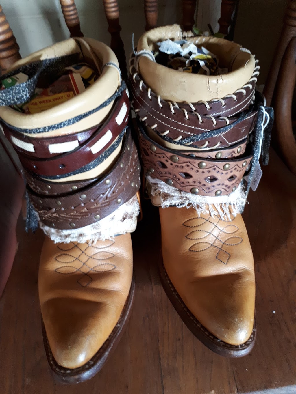 Dashwood Design & Decor | 180 Dashwood Rd, Dashwood, ON N0M 1N0, Canada | Phone: (519) 709-2459