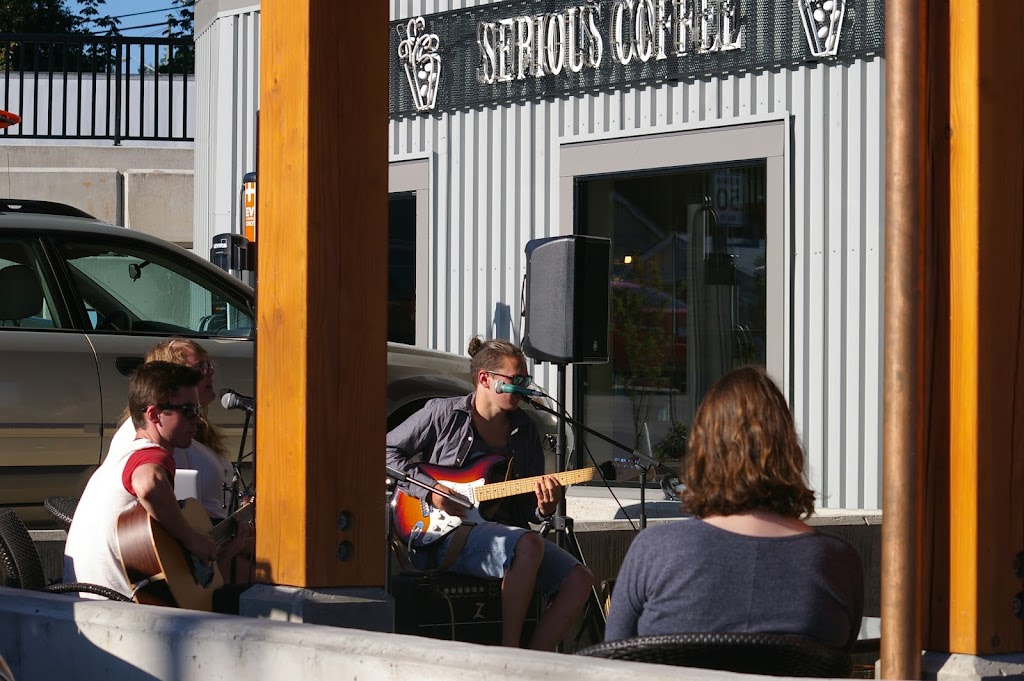 Serious Coffee Powell River | 7013 Thunder Bay St, Powell River, BC V8A 1E3, Canada | Phone: (604) 489-9111