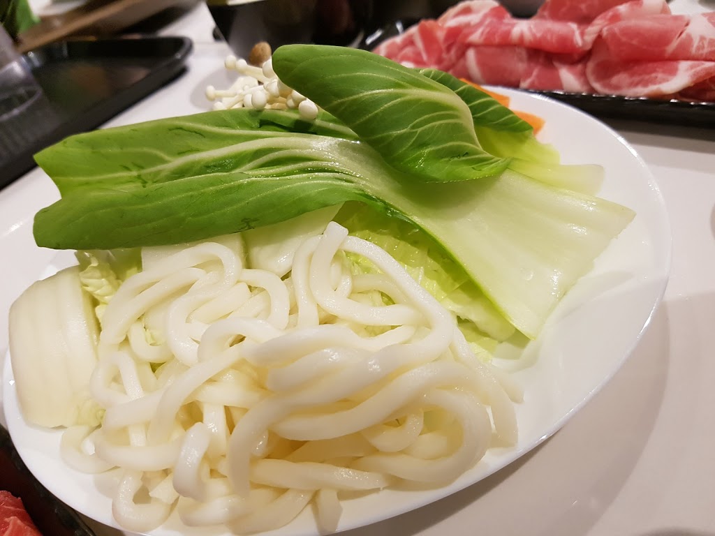 Nabebugyo Hot Pot Cuisine | 3190 Cambie St, Vancouver, BC V5Z 2W2, Canada | Phone: (604) 710-5039