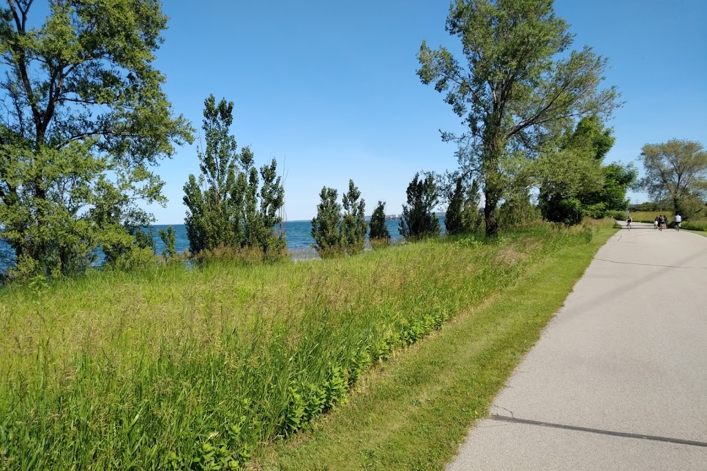 Confederation Park Hamilton | 585 Van Wagners Beach Rd, Hamilton, ON L8E 3L8, Canada | Phone: (905) 547-6141