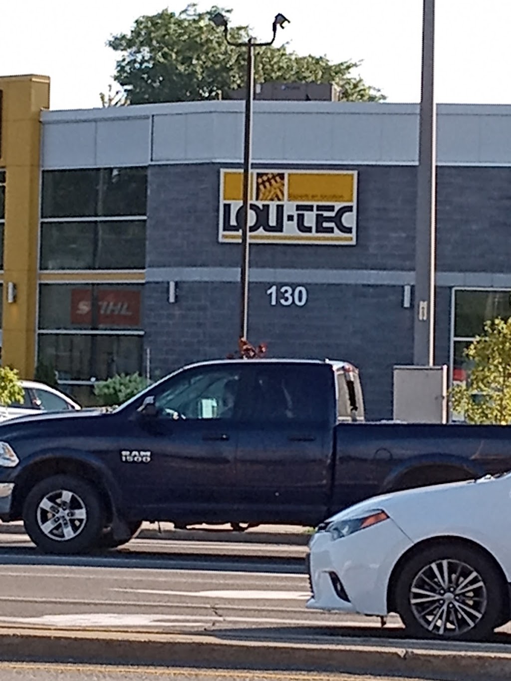 Multi-Equipment Rental Inc. | 130 Bd Céline-Dion #100, Charlemagne, QC J5Z 0E7, Canada | Phone: (450) 585-1221