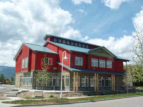 Harbourfront Family Chiropractic | 661 Ross St NE #1, Salmon Arm, BC V1E 2T3, Canada | Phone: (250) 803-0224