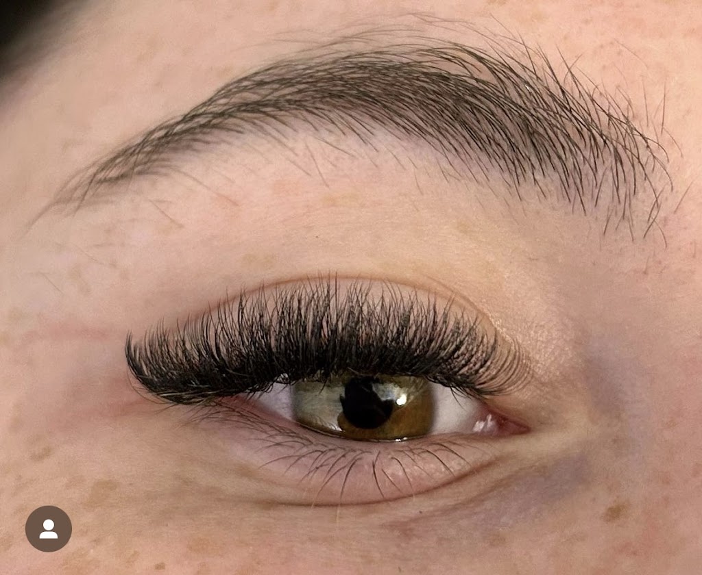 M Hair Pro | 5660 Ch. de Chambly Local 202, Saint-Hubert, QC J3Y 7E5, Canada | Phone: (514) 995-3813