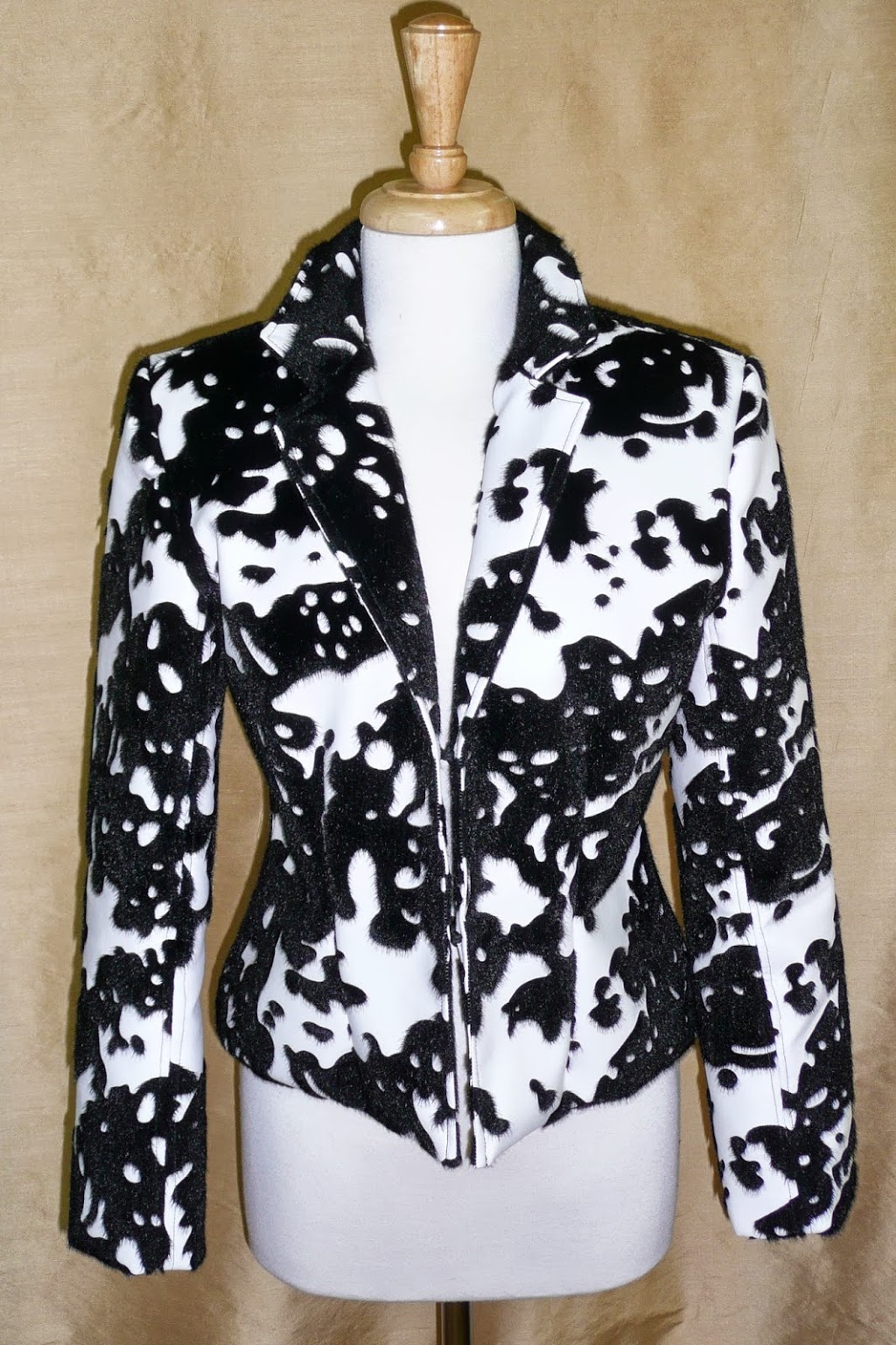 Frump to FABULOUS | 2500 Westview Terrace, Sooke, BC V9Z 0Y7, Canada | Phone: (250) 507-7723