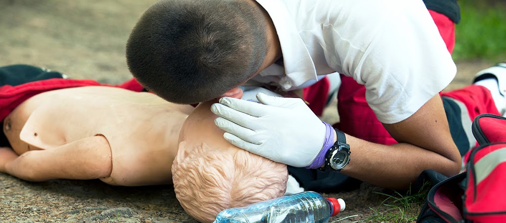 Whistler First Aid | 203-1420 Alpha Lake Rd, Whistler, BC V0N 1B1, Canada | Phone: (604) 935-6753