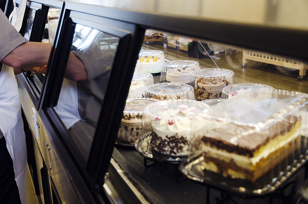 Askews Foods - Uptown | 2701 11 Ave NE, Salmon Arm, BC V1E 2S3, Canada | Phone: (250) 832-7622