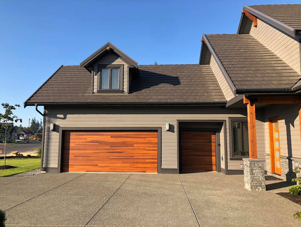 Pacific Overhead Garage Doors and Windows | 255 Hirst Ave W #103, Parksville, BC V9P 1P5, Canada | Phone: (403) 660-8497
