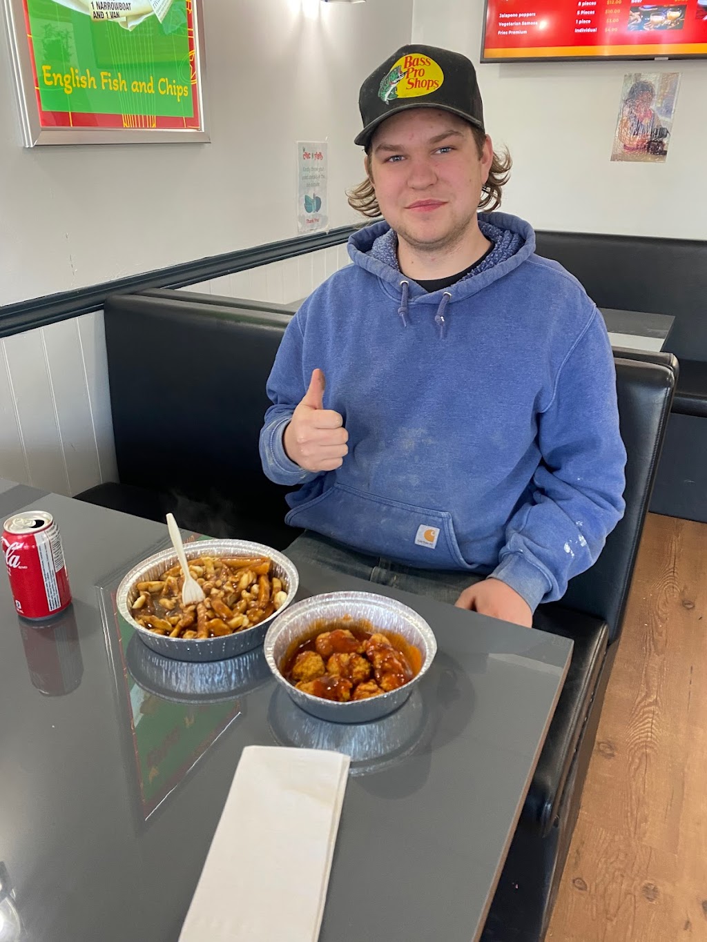 CHIC N FISH | 4125 Columbia Valley Rd Unit 5, Cultus Lake, BC V2R 4Y1, Canada | Phone: (604) 769-8888
