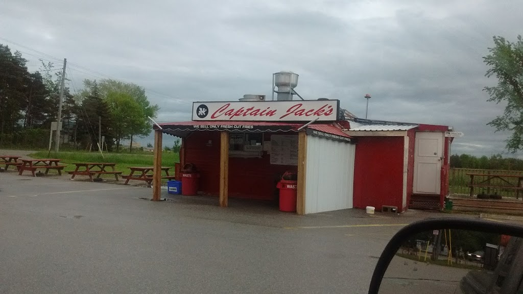 Captain Jacks Chip Truck | 2232 ONeill St, Brechin, ON L0K 1B0, Canada