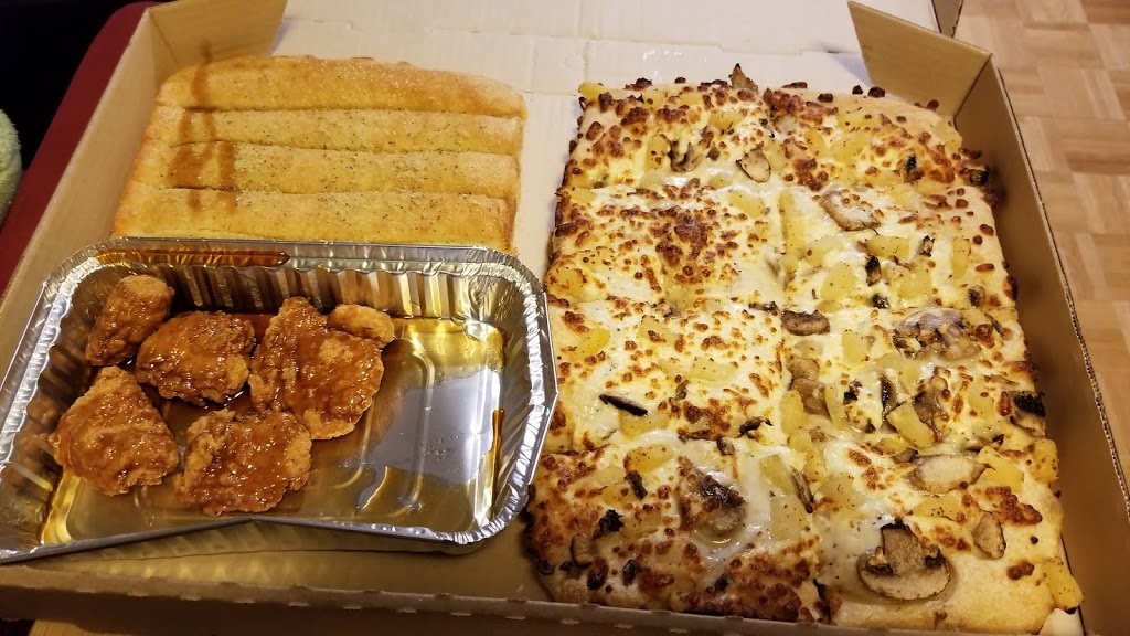 Pizza Hut | 1480 Major Mackenzie Dr E, Richmond Hill, ON L4S 0A1, Canada | Phone: (905) 737-6161