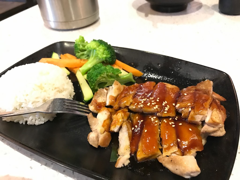 Chiba Sushi and Presotea Bubble Tea | 3555 Don Mills Rd #5, North York, ON M2H 3N3, Canada | Phone: (416) 492-8880