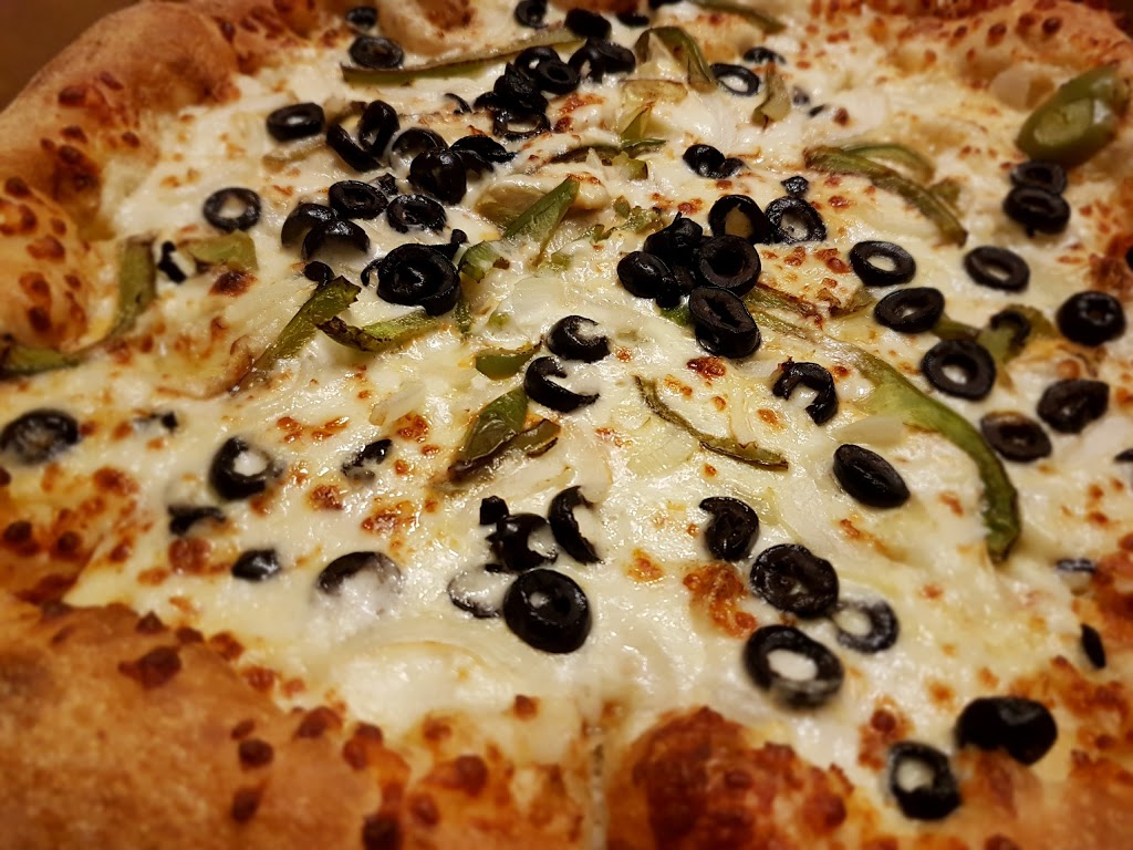 Dominos Pizza | 480 Parkland Dr, Halifax, NS B3S 1P9, Canada | Phone: (902) 444-9999