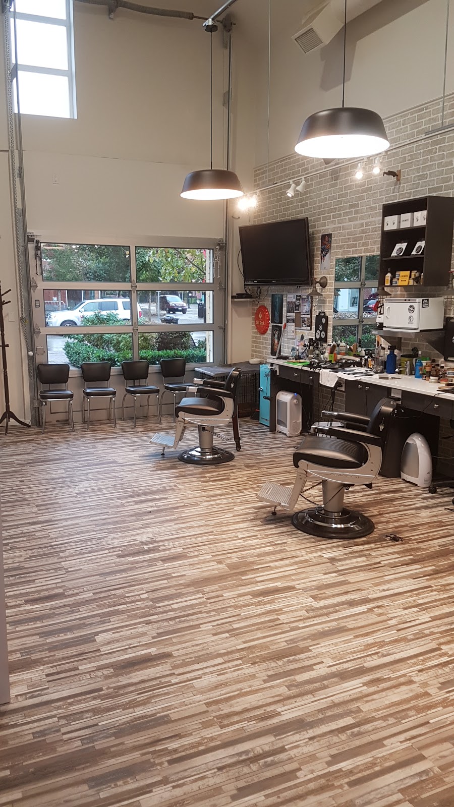 Pitt Meadows Barber | 10931 Barnston View Rd #103, Pitt Meadows, BC V3Y 0B8, Canada | Phone: (604) 459-7627
