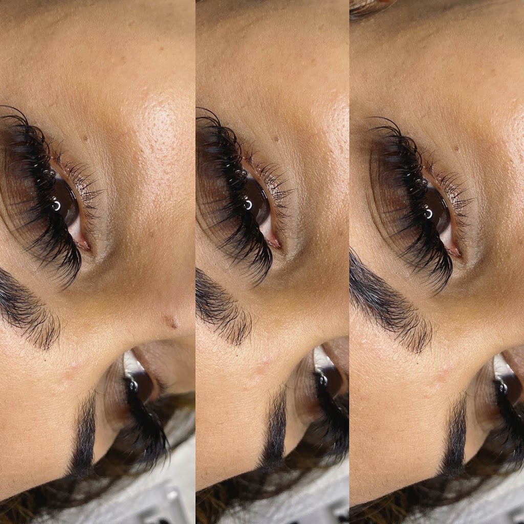 Celine Beauty Spa And Lash Bar | 3315 Fieldgate Dr, Mississauga, ON L4X 2J3, Canada | Phone: (647) 573-8390