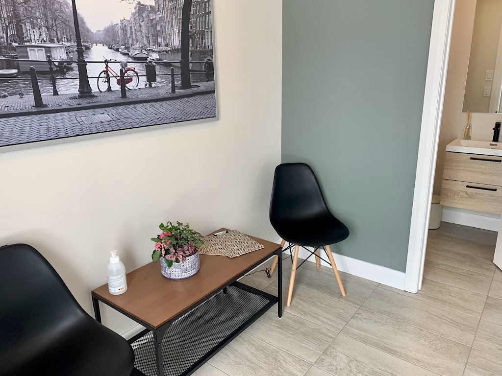 Clinique dostéopathie Christian Giard | 107 Rue de la Forêt, Saint-Apollinaire, QC G0S 2E0, Canada | Phone: (418) 717-0595